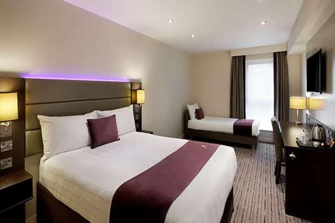 Premier Inn Watford - Croxley Green エクステリア 写真