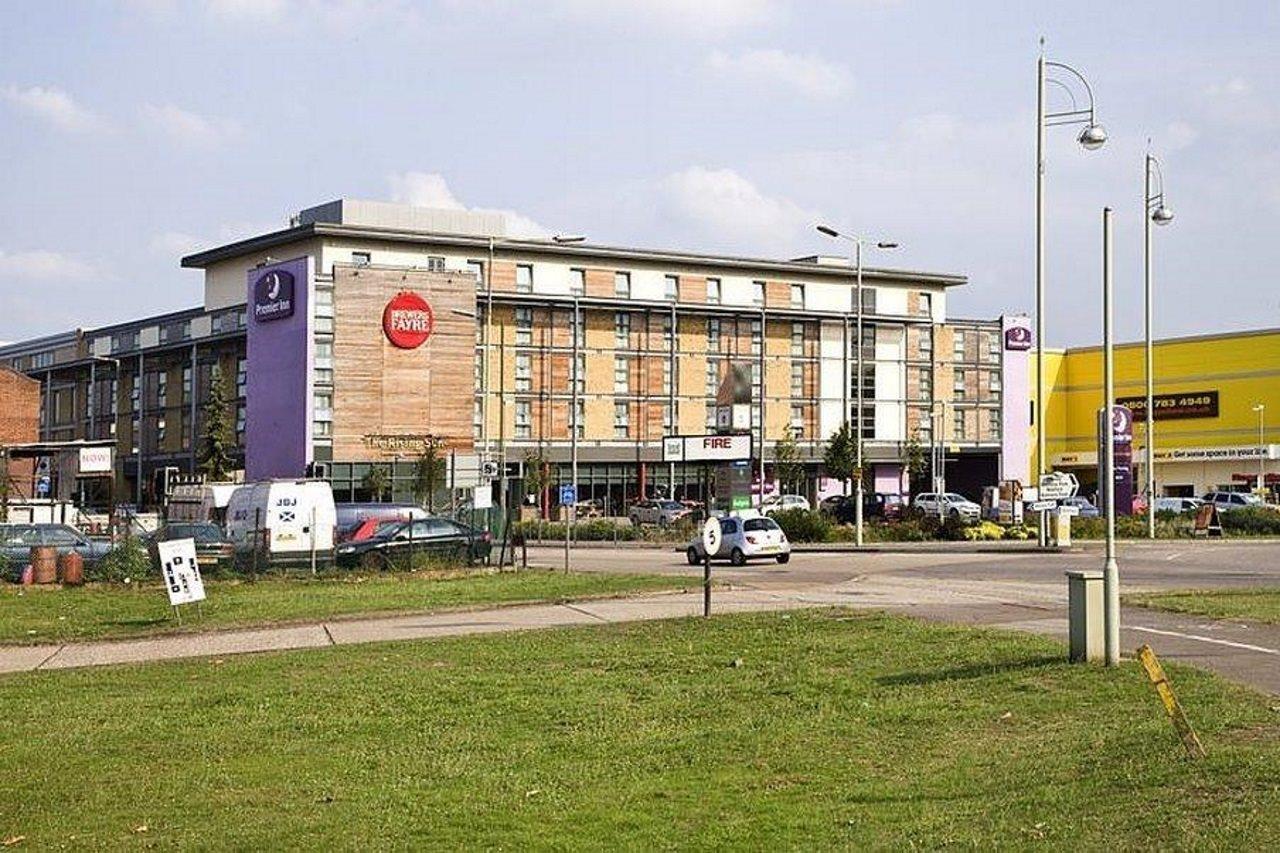 Premier Inn Watford - Croxley Green エクステリア 写真